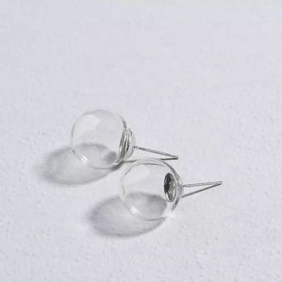 💙💎💲FIRM➕BUNDLE➕4 DISCOUNT!CLEAR GLASS BALLS💎💙 - Picture 3 of 8